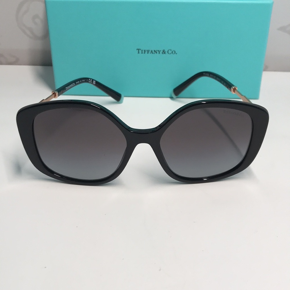New Authentic  Tiffany & Co. Sunglasses TF 4192 80013C Black/Grey Gradient Women - Picture 6 of 14